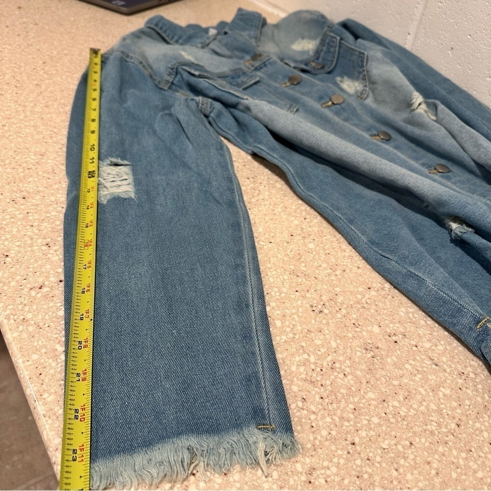 NEW Raw Hem Denim Cotton Jean Jacket Distressed Frayed Hem Front Button Closure - Picture 12 of 16
